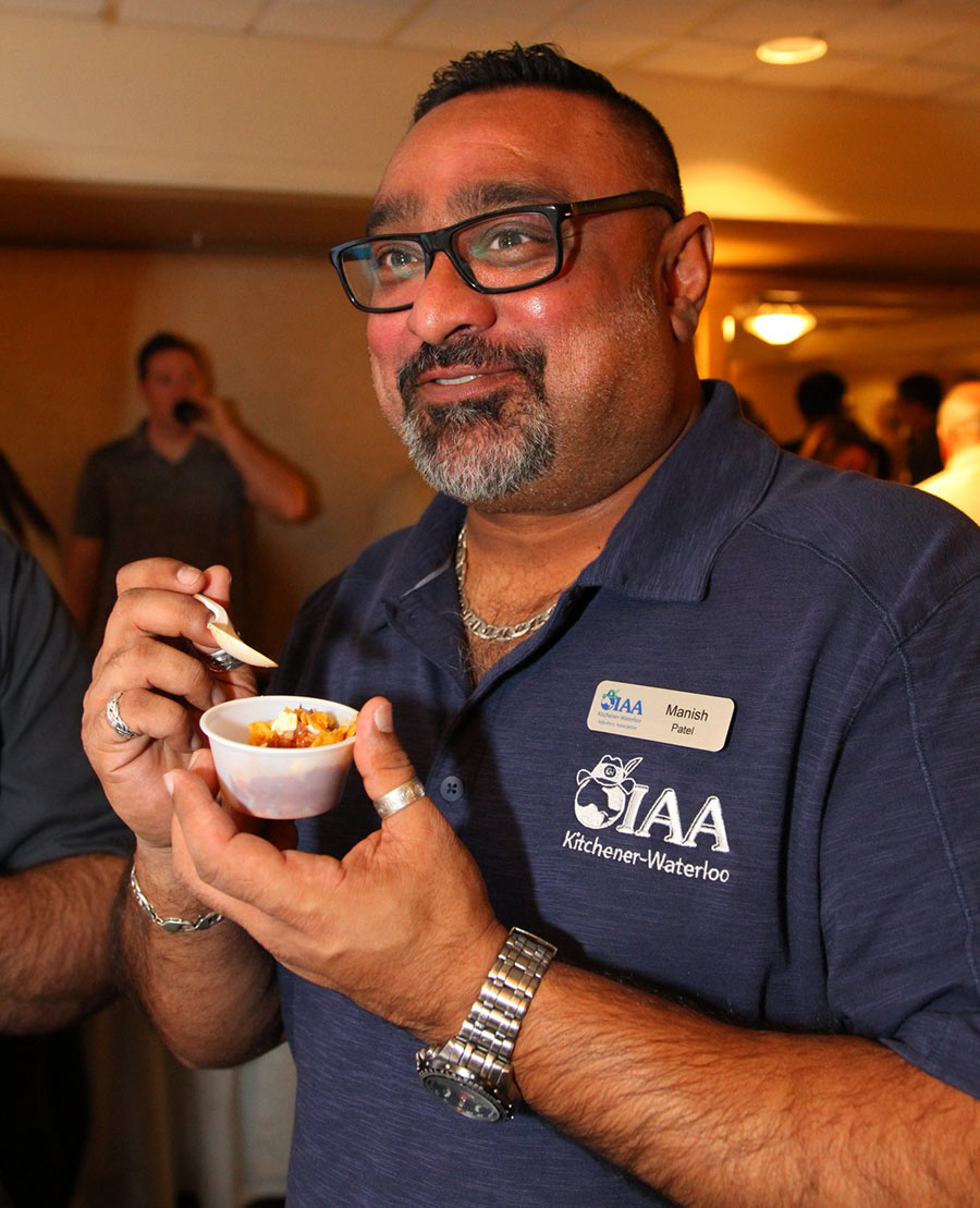 KW-OIAA member at event KW-OIAA member at event